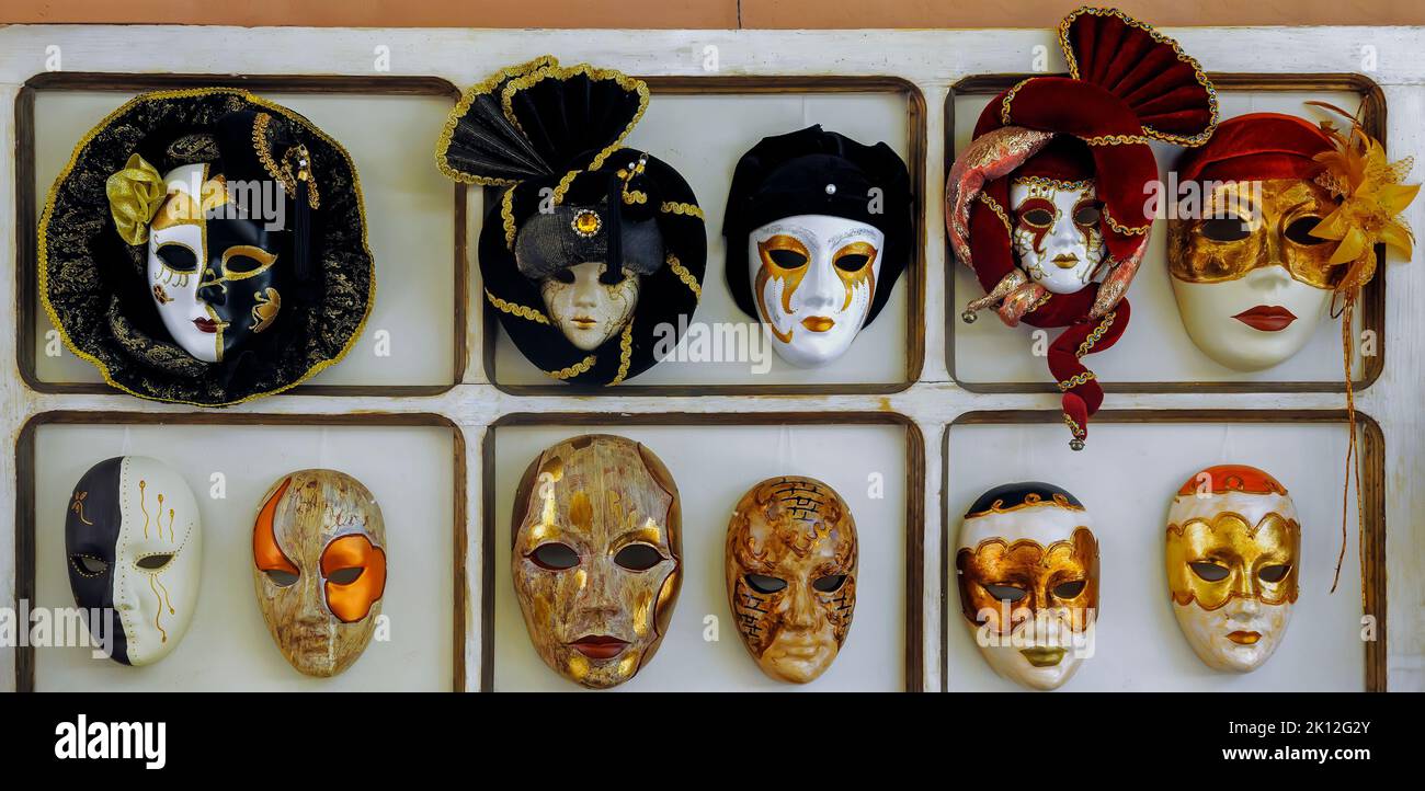 Mask Decoarative Decorative masks hi-res stock photography and images - Alamy
