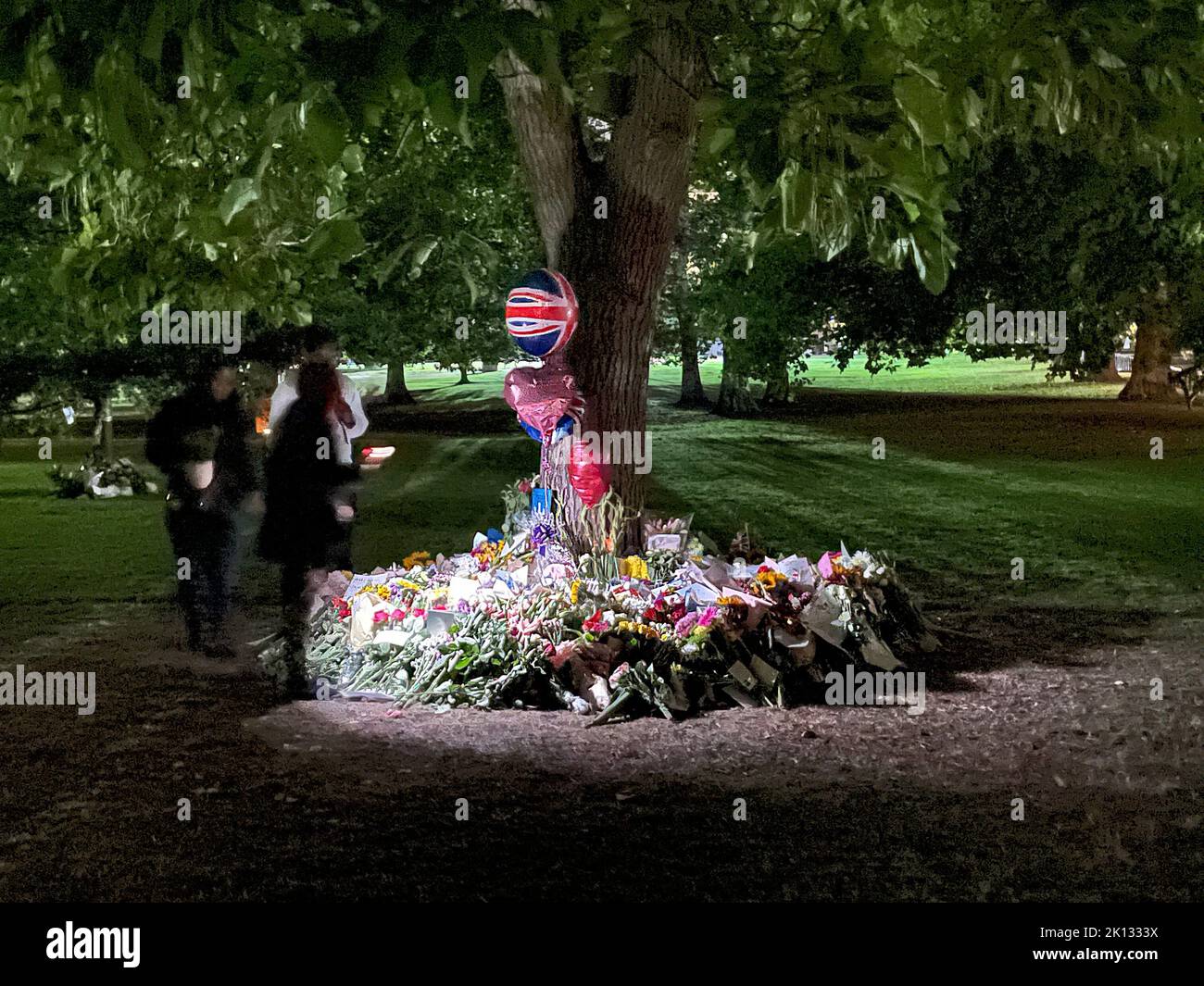 Queen Elizabeth II death Stock Photo - Alamy