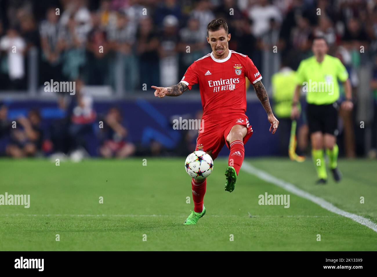 Enzo Fernandez of SL Benfica  in action during the Uefa Champions League Group H match beetween Juventus Fc and SL Benfica at Allianz Stadium on September 14, 2022 in Turin, Italy . Stock Photo