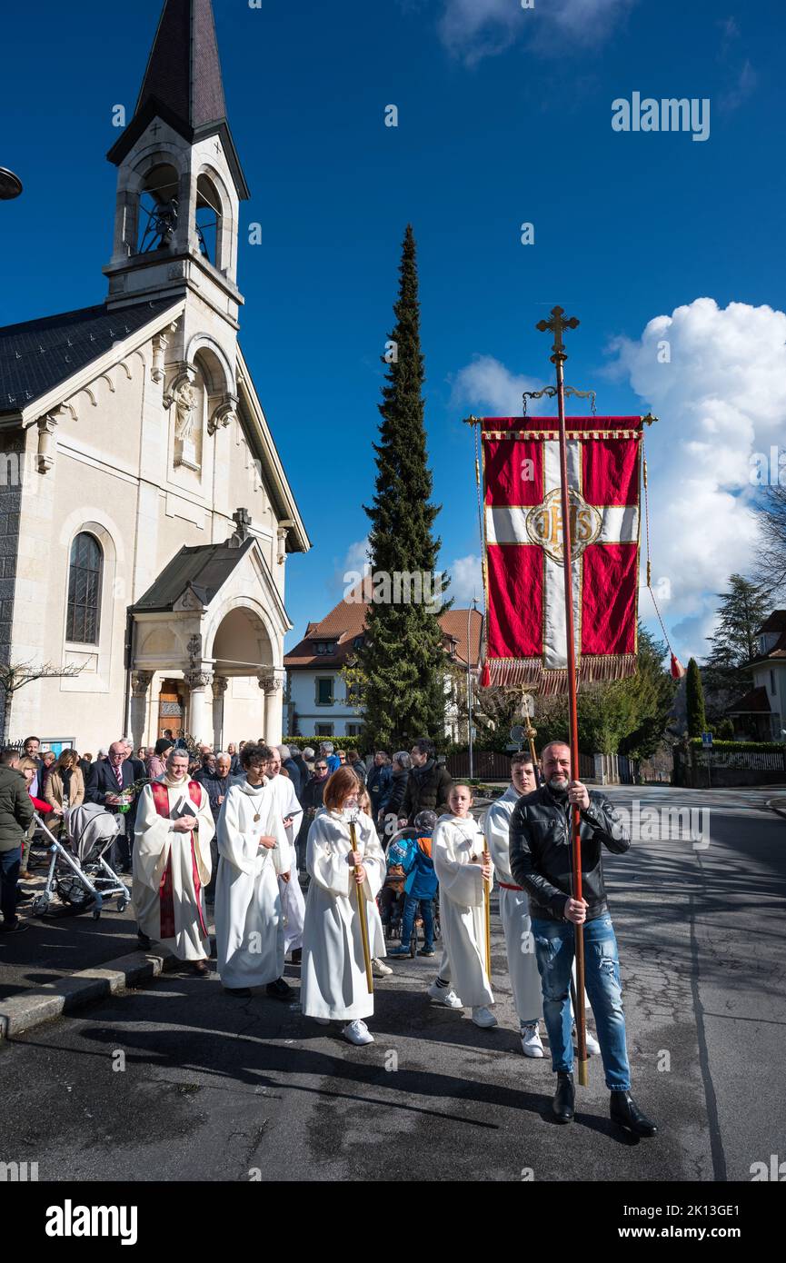 Palmsonntags-Prozession in Burgdorf am  10.04.2022.   *** Local Caption ***  Burgdorf, Christianity, Christianity, Faith, Holy week, Catholicism, Chur Stock Photo