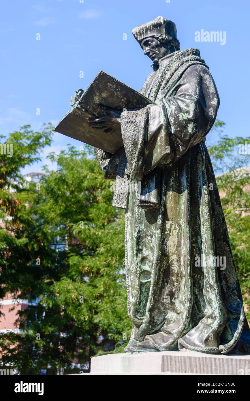 Statue memorial to Desiderius Erasmus Roterodamus, a 15th century philosopher and Catholic Theologian, seen as the father of Rotterdam, Netherlands Stock Photo