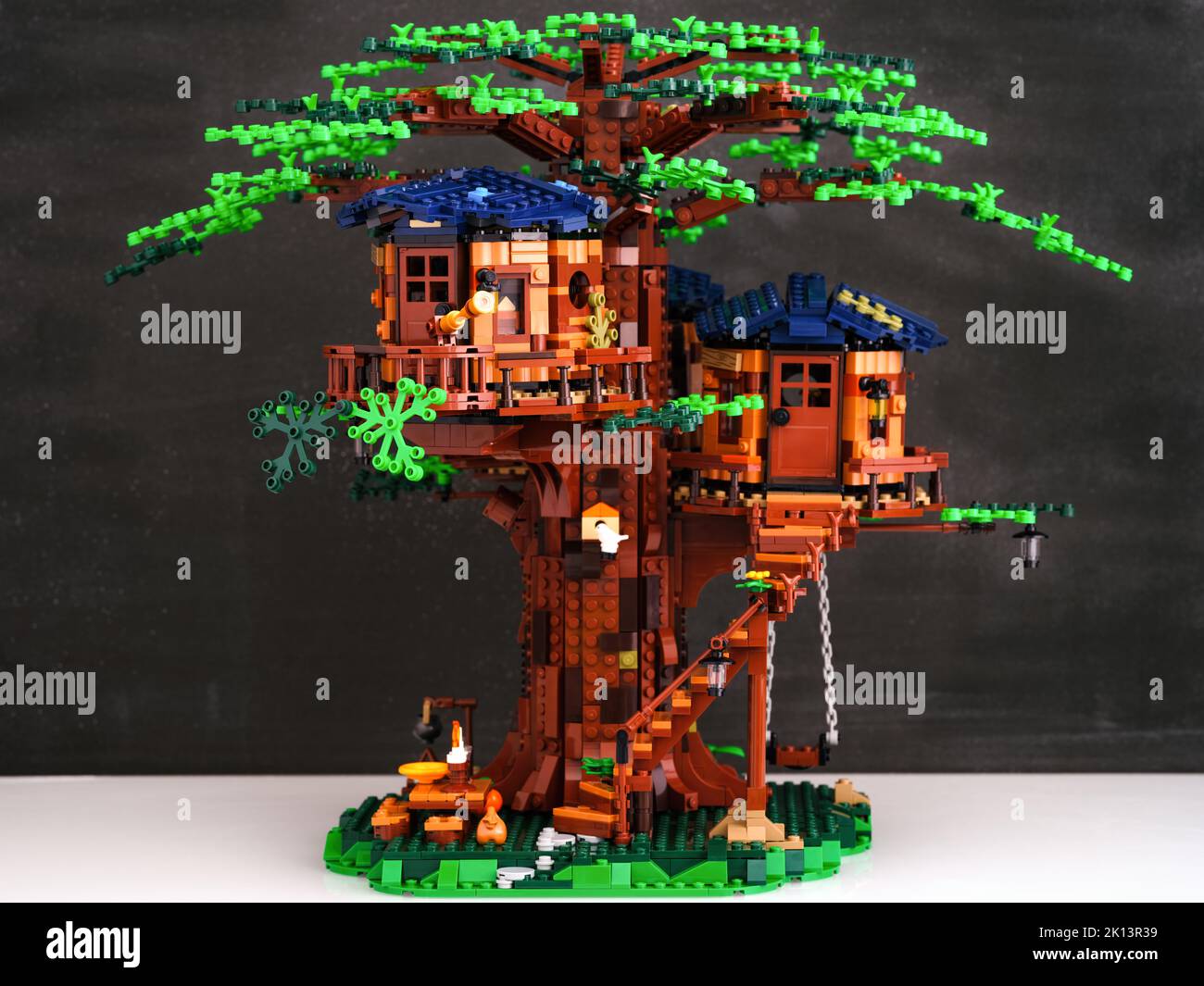 Tambov, Russian Federation - June 22, 2022 A Lego Tree House 2. This set with three LEGO tree house cabins and landscape base with picnic table and se Stock Photo