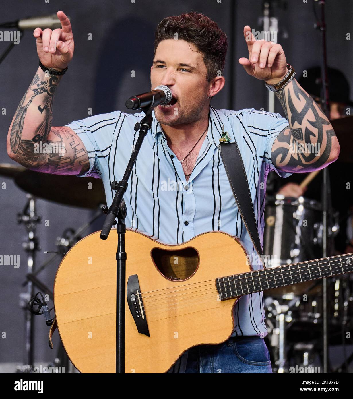 NEW YORK, NY, USA - AUGUST 05, 2022: Michael Ray Performs on FOX & friends All-American Summer Concert Series at FOX Square. Stock Photo
