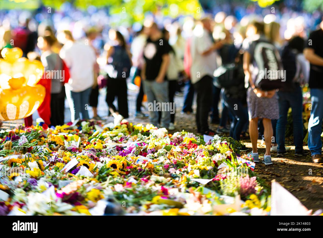 Queen elizabeth ii tributes hires stock photography and images Alamy
