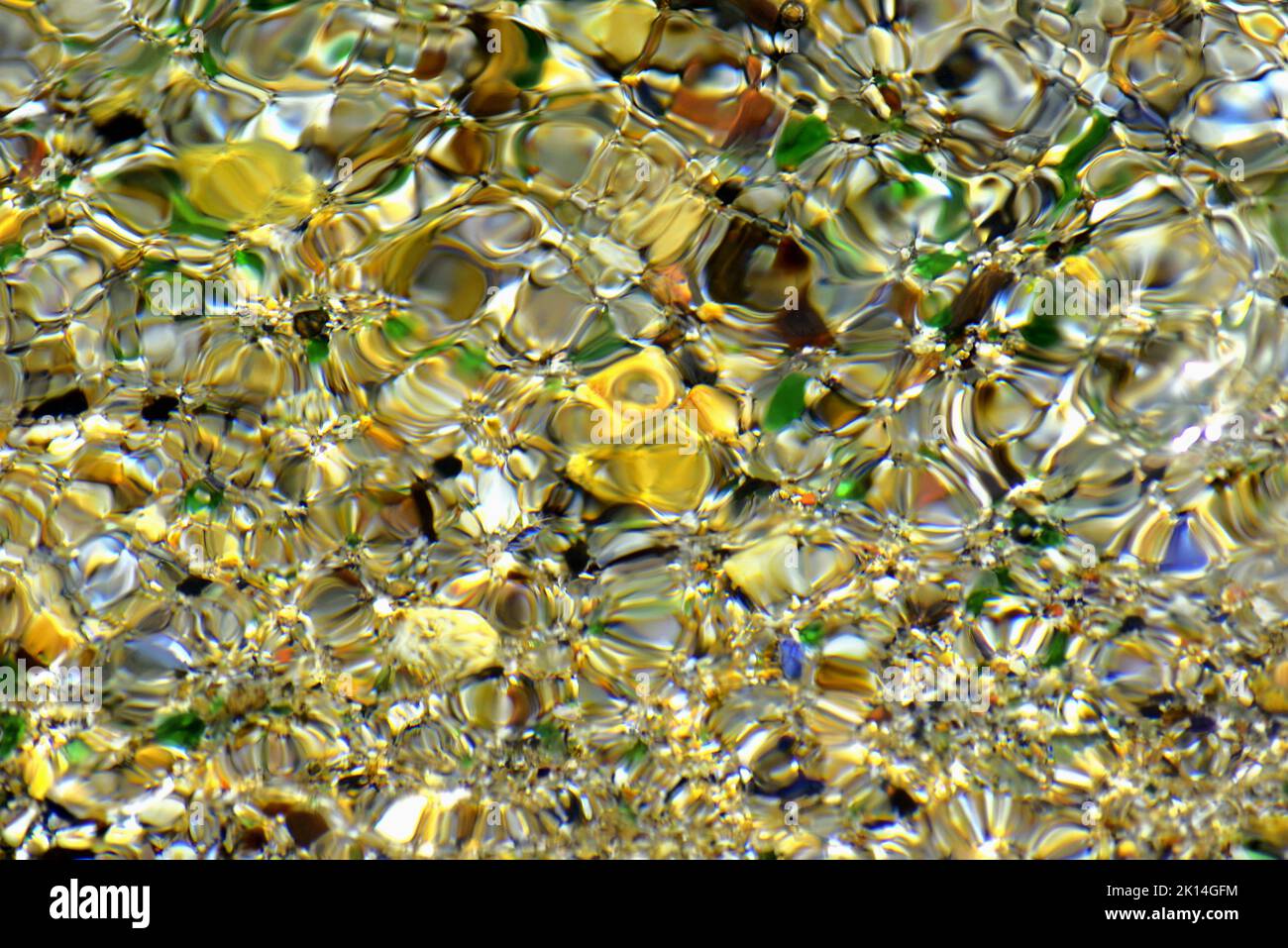 Diffraction in water hi-res stock photography and images - Alamy