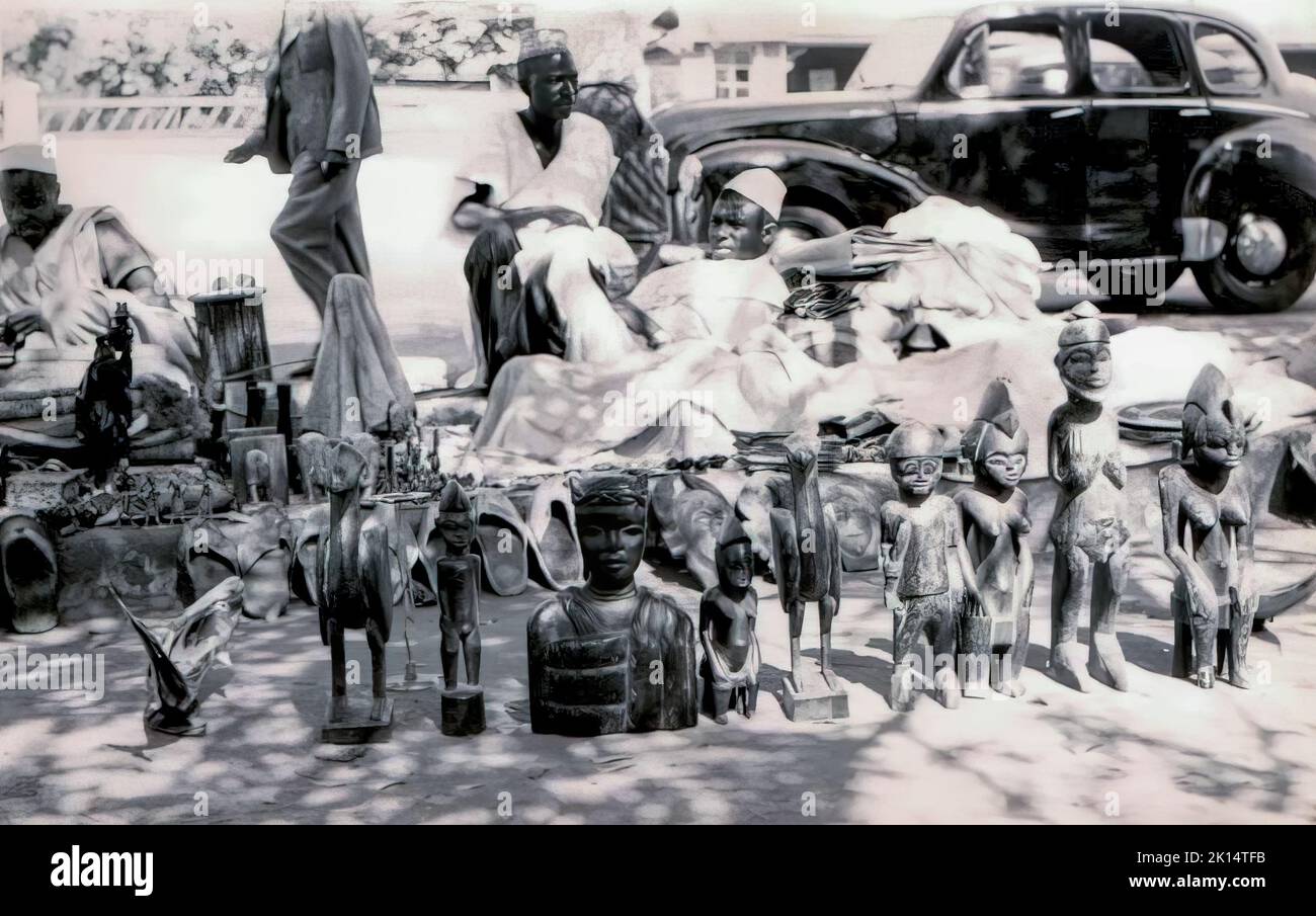 Street vendors in central Accra, Ghana c.1958 Stock Photo - Alamy