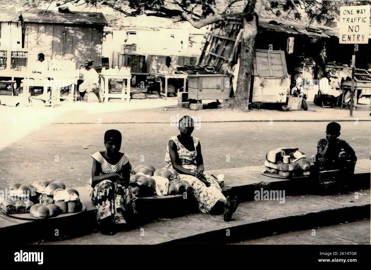 Street vendors in central Accra, Ghana c.1958 Stock Photo - Alamy