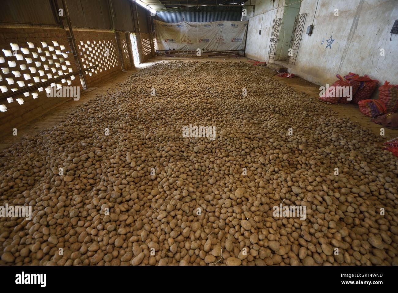 Cold storage india hires stock photography and images Alamy