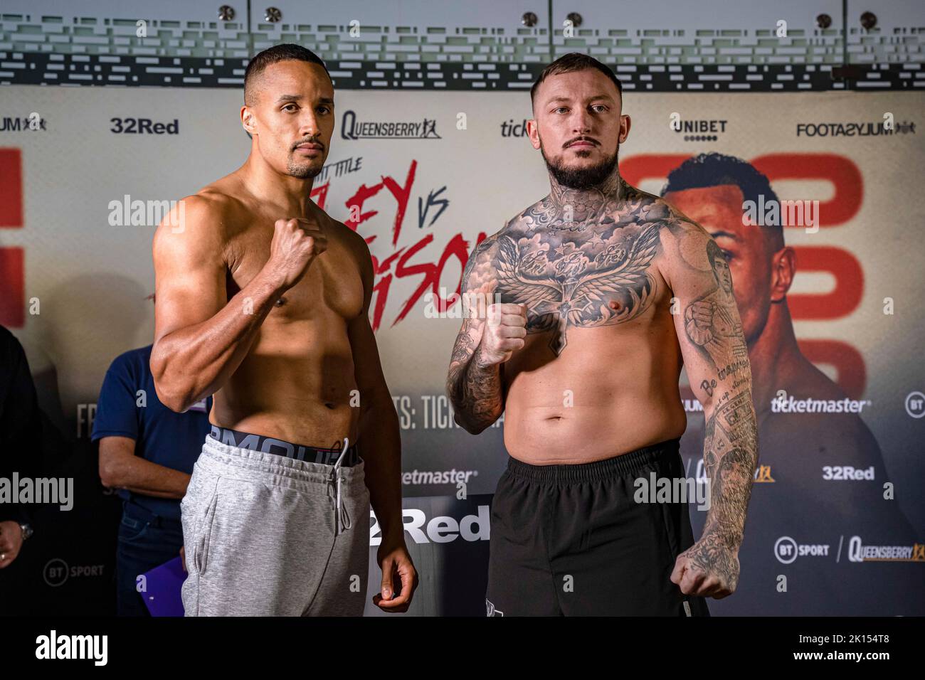 LONDON, UNITED KINGDOM. 15th Sep, 2022. Dec Supelman and Ellis Zorro face off during Frank Warren presents Bentley vs Morrison Official Weigh-In at Bethnal Green Town Hall Hotel on Thursday, September 15, 2022 in LONDON (Editorial use only, license required for commercial use. No use in betting, games or a single club/league/player publications.) Credit: Taka G Wu/Alamy Live News Stock Photo