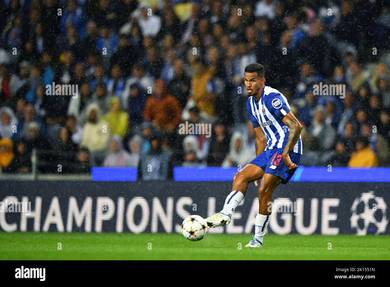 Wenderson Galeno do Porto, durante a partida entre Porto e Club Brugge