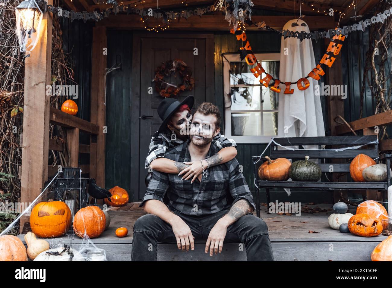 Zombie family halloween hi-res stock photography and images - Page