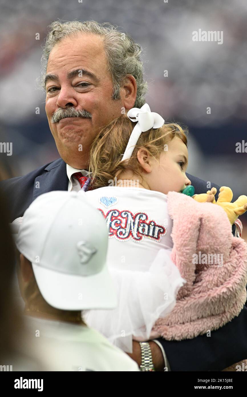 Houston Texas owner Cal McNair and daughter before the NFL football ...