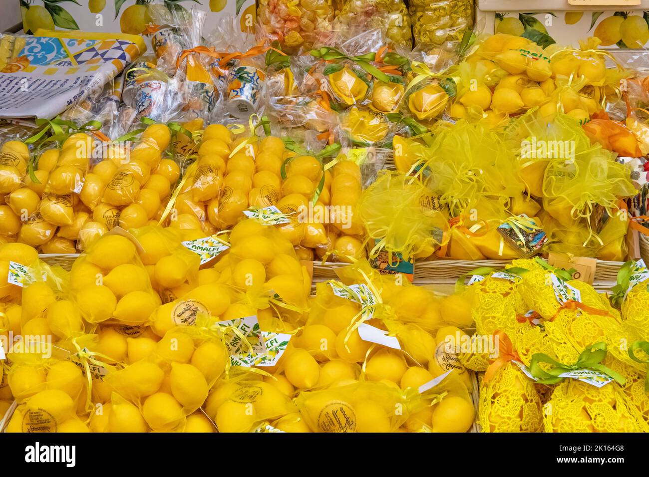 Amalfi Coast lemons - Italy - Italian yellow lemon  - Citrus limon - European lemmons - whole lemmon Stock Photo