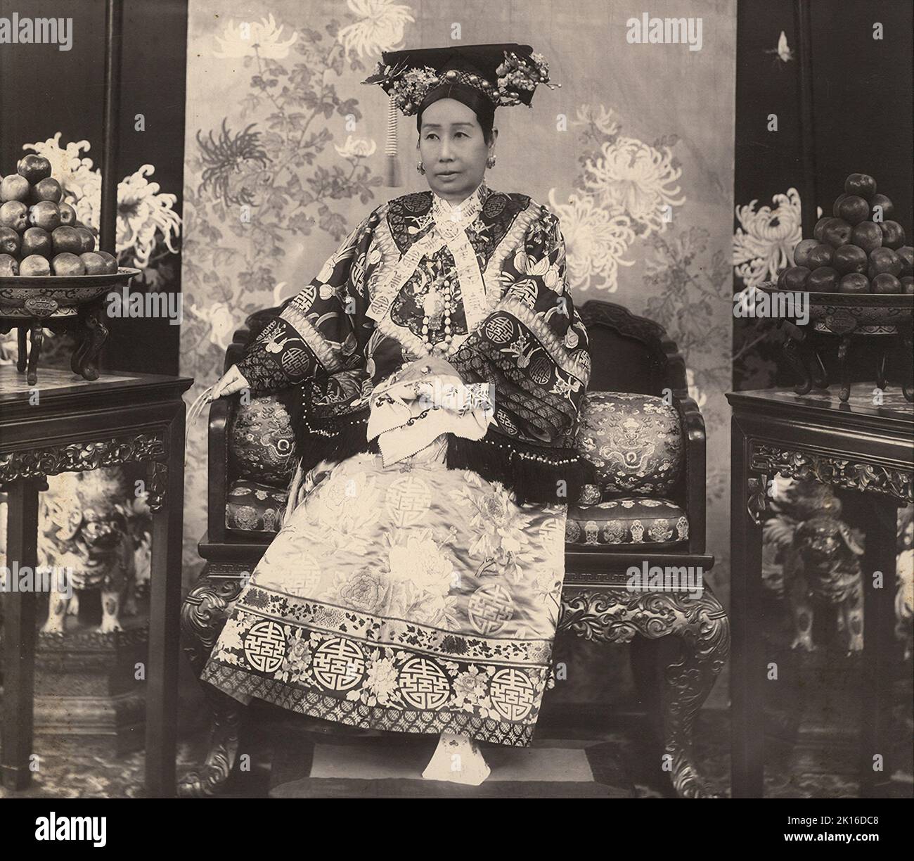 Portarait of Empress Dowager Cixi（1835-1908) , Manchu Yehe Nara clan. She controlled the Chinese government in the late Qing dynasty for 47 years, from 1861 until her death in 1908. Stock Photo