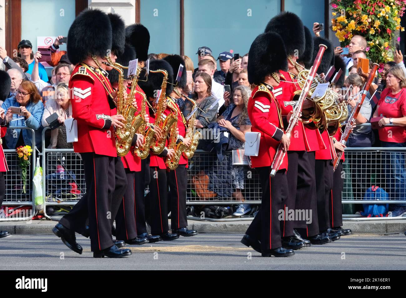 London, UK. The Queen's coffin procession reaches Whitehall led by a marching band. Her casket will lie-in-state for four days ahead of her funeral. Stock Photo