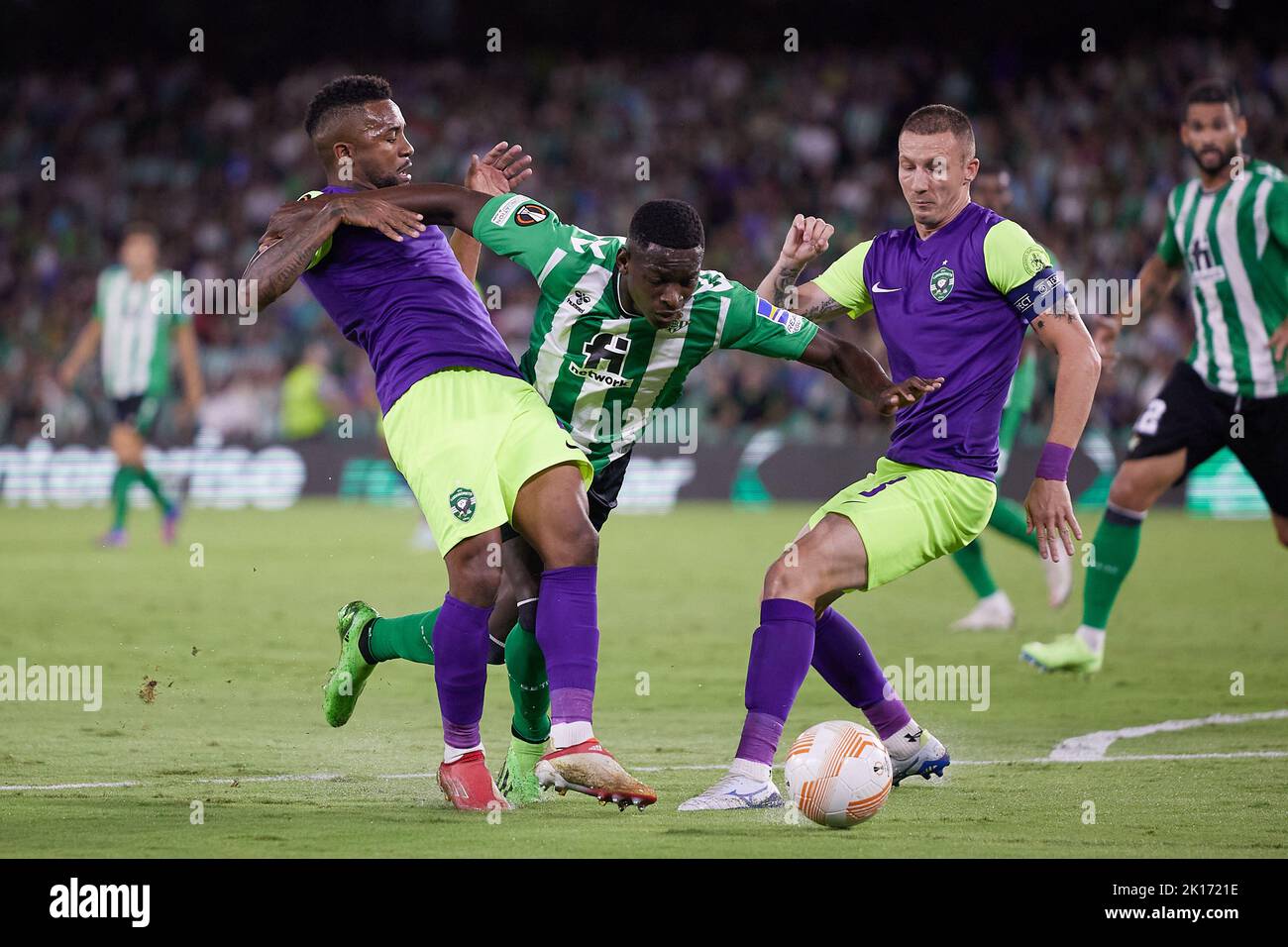 Seville, Spain. 1st Sep, 2022. Luiz Henrique (11) of Real Betis and Cicinho (4) of Ludogorets seen during the UEFA Europa League match between Real Betis and Ludogorets at Estadio Benito Villamarin in Seville. (Photo Credit: Gonzales Photo/Alamy Live News Stock Photo