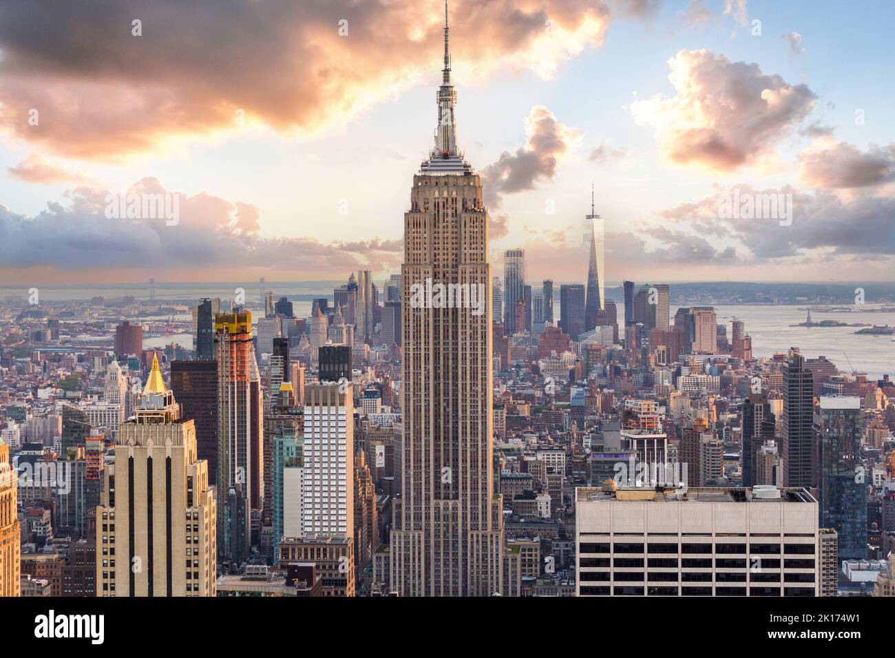 Panorama view of New York city skyline and skyscrapers at sunset Stock Photo