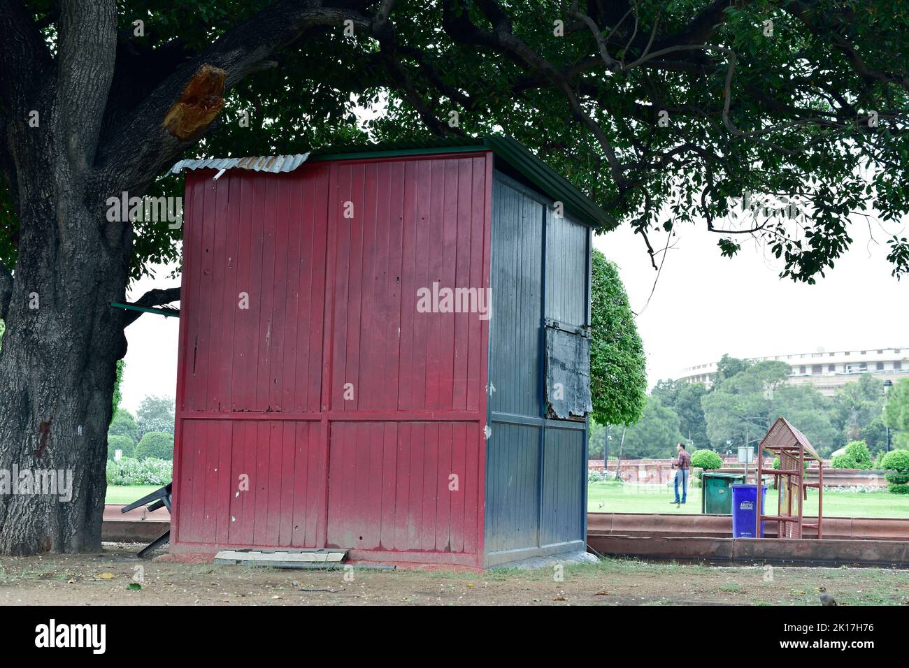 New Delhi, India - 14 September 2022 : Small wooden hut under the tree Stock Photo