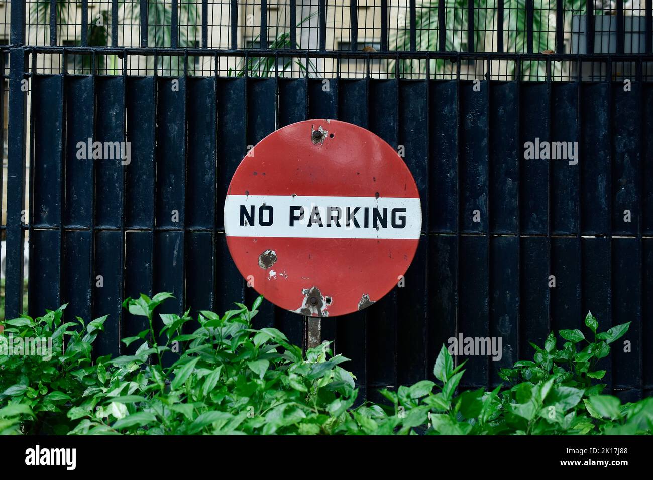 New Delhi, India - 14 September 2022 : No Parking sign board at Road Side Stock Photo