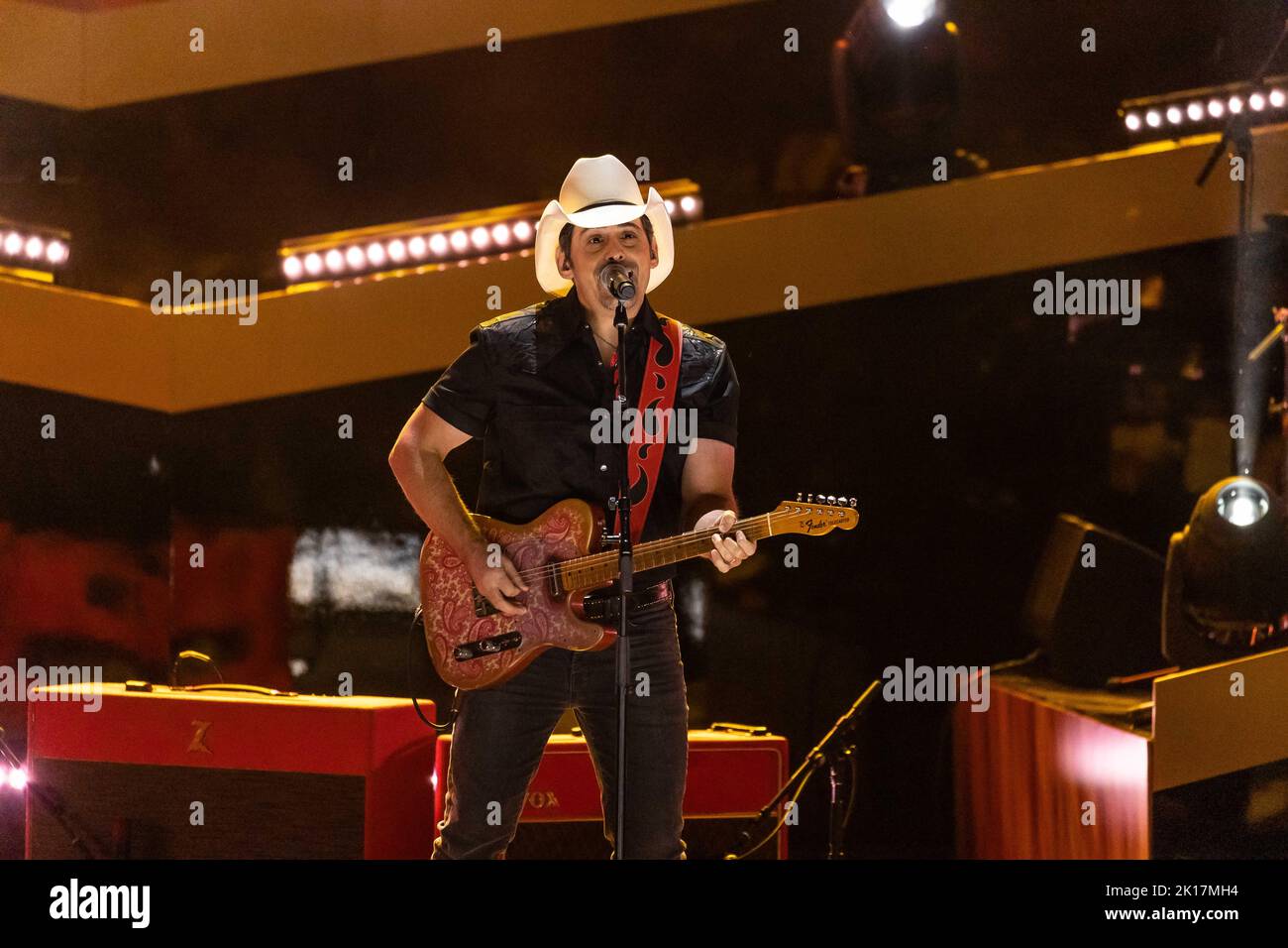 Brad paisley 2022 hires stock photography and images Alamy(00)