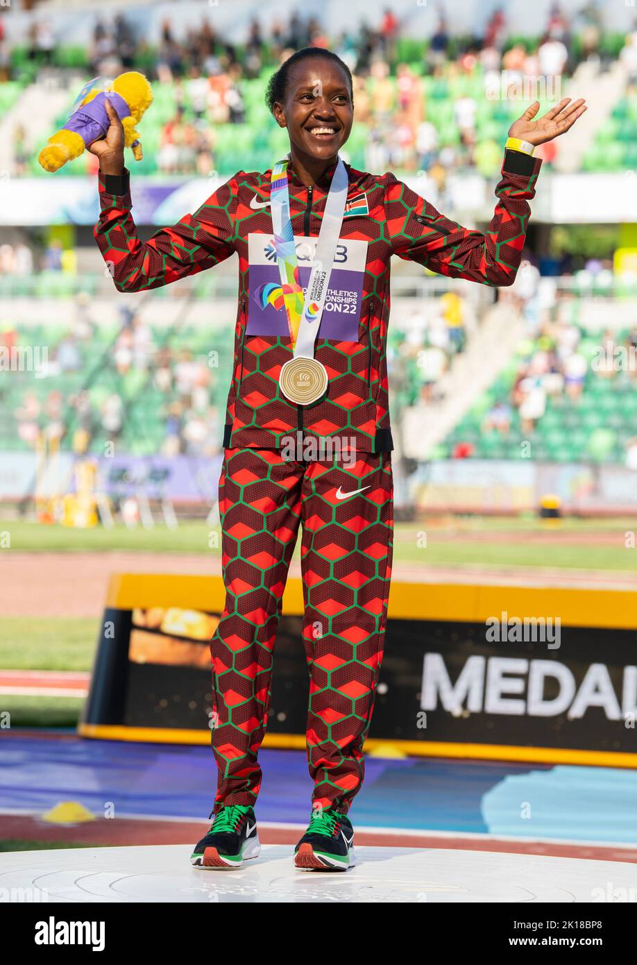Faith Kipyegon of Kenya gold medal presentation for the women’s 1500m