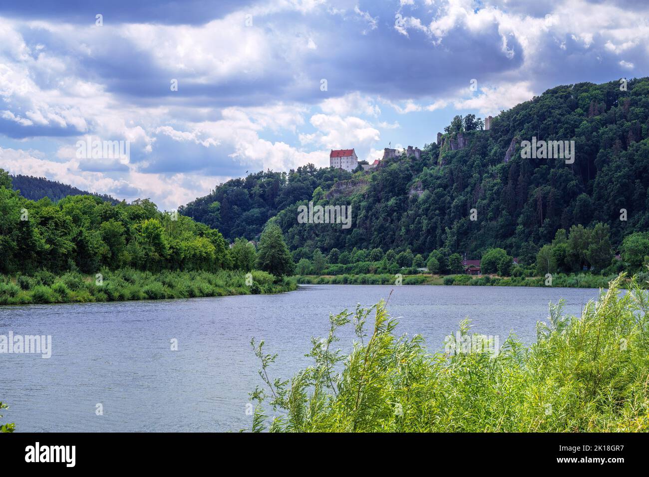 Idyllic landscape with the river Altmuehl at Riedenburg Stock Photo