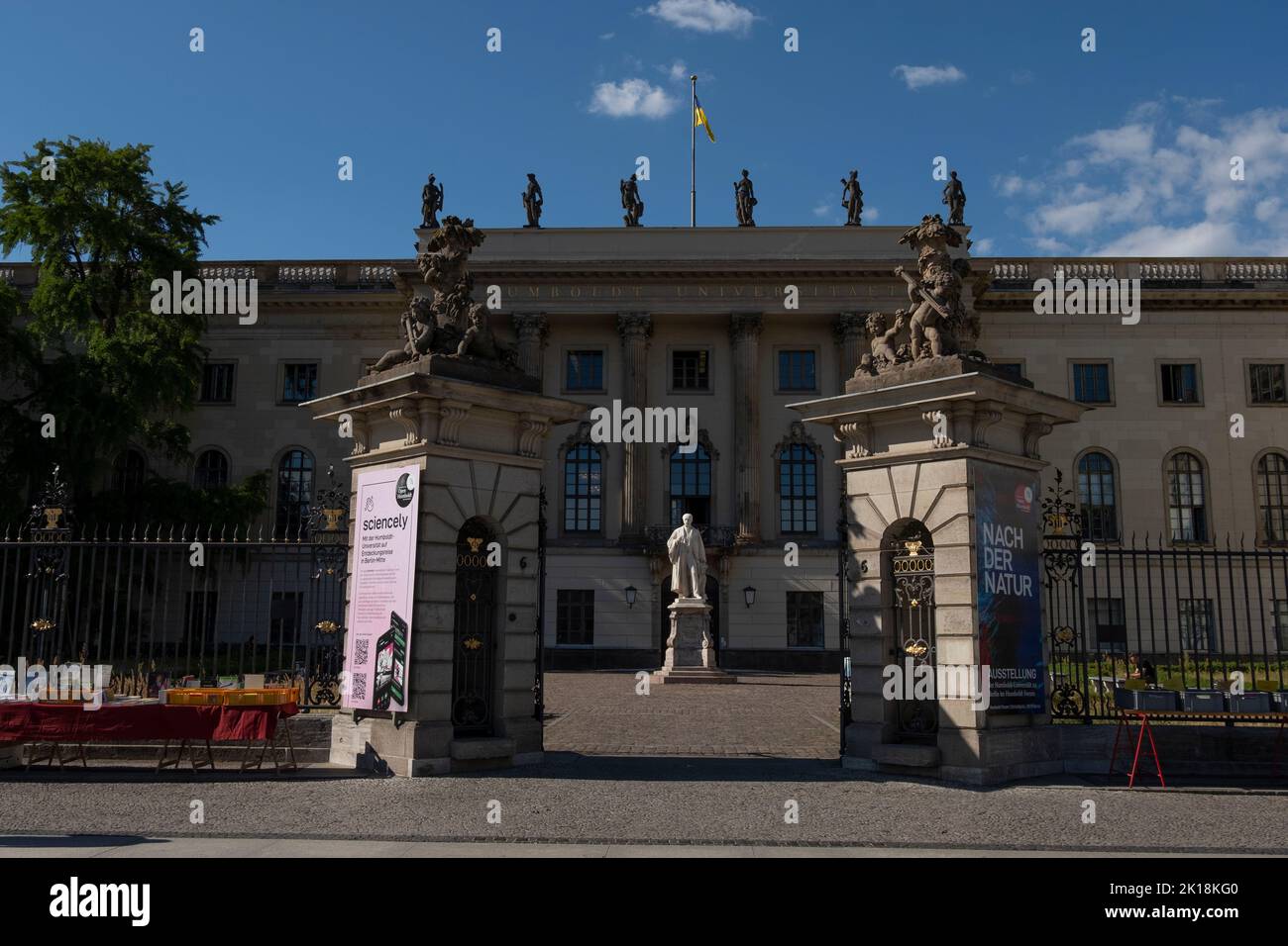 Humboldt University of Berlin (HU Berlin). Established by Frederick William III on the initiative of Wilhelm von Humboldt, Johann Gottlieb Fichte and Stock Photo