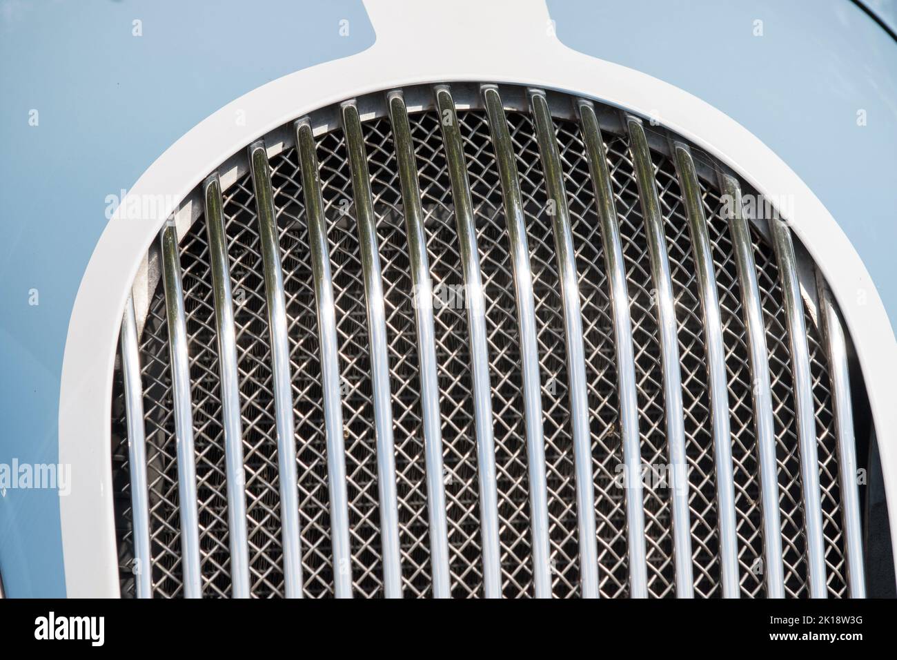 Vintage classic car radiator grill hi-res stock photography and images ...