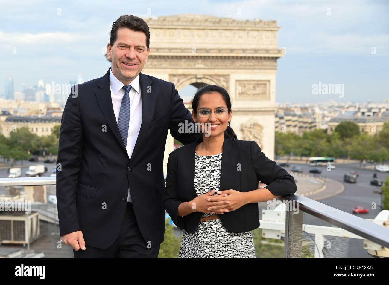 Michael Pistecky, Ambassador of the Netherlands in France and Nupur Kohli, Dutch Founder and Director of NIIS Healthcare, at the Women's Forum Rising Talents event in Paris, France on September 16, 2022. Photo by Laurent Zabulon/ABACAPRESS.COM Stock Photo