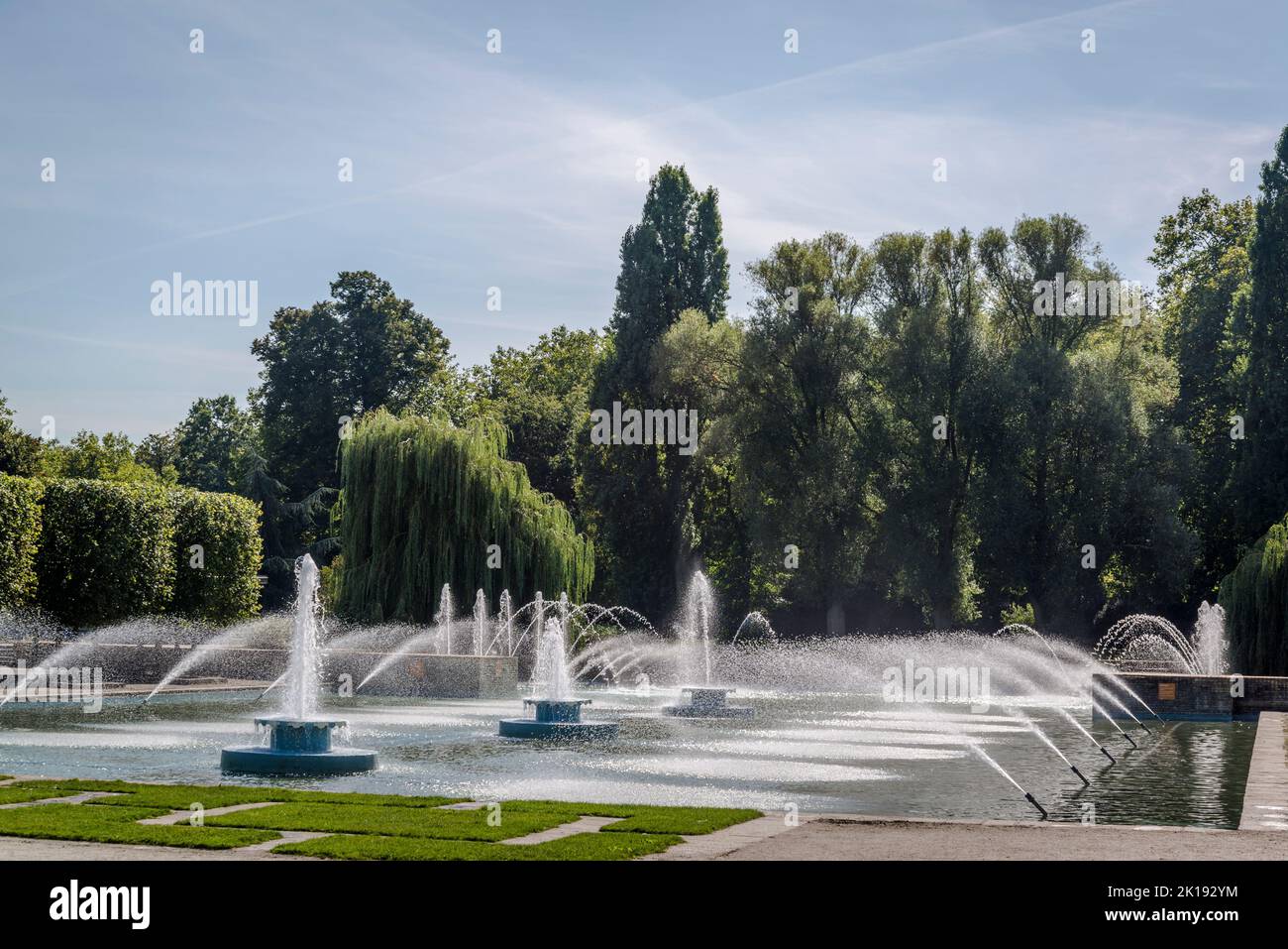 Battersea Park Water Fountains, Battersea Park, London, England, UK