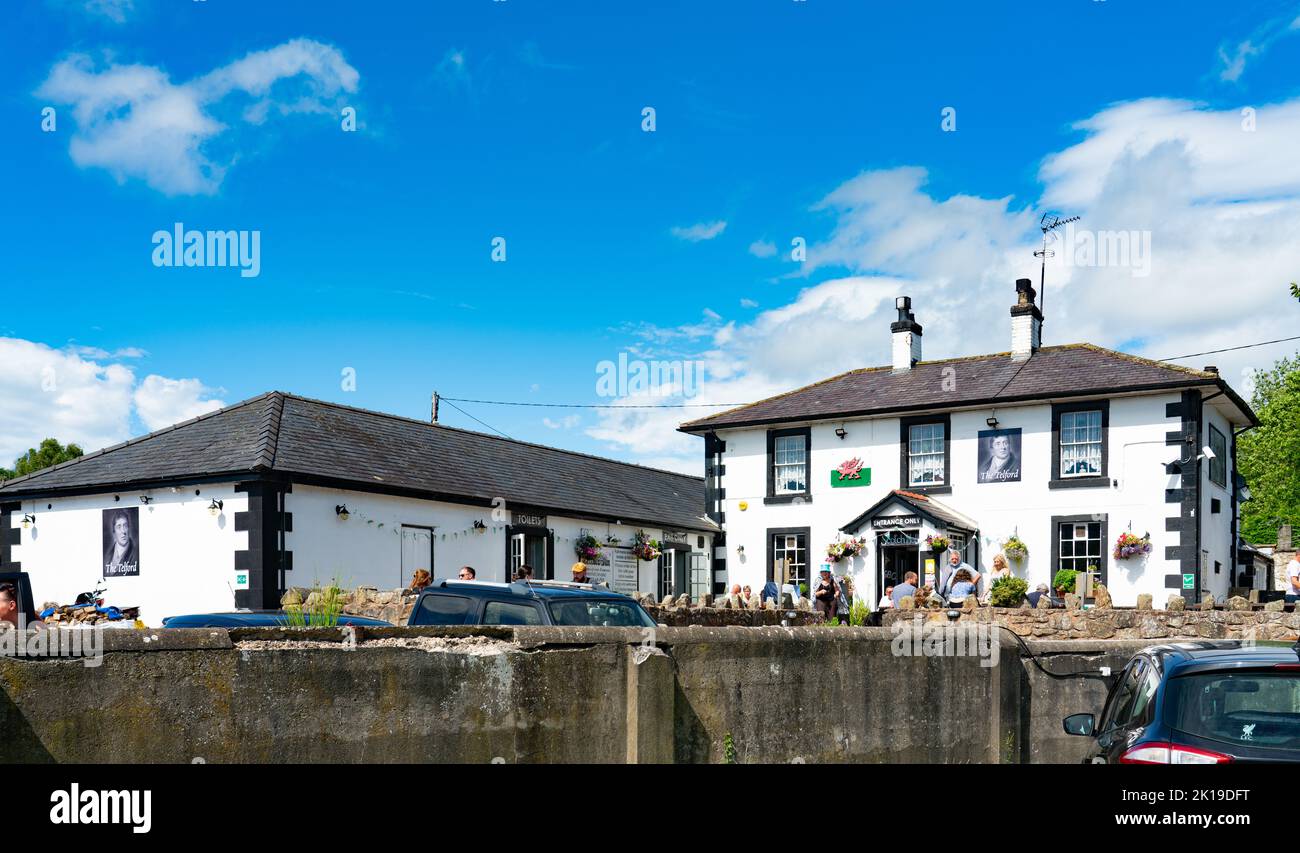 The Telford Pub, Trevor near Wrexham, North Wales. Alongside The Trevor