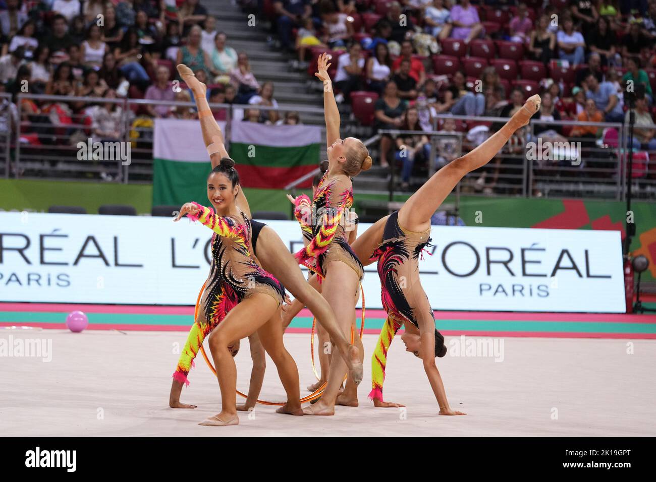 Rhythmic gymnastics team australia hi-res stock photography and images