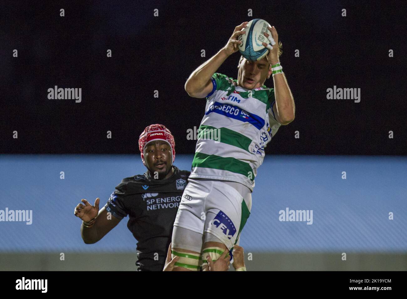 Federico Ruzza Rugby Federico ruzza benetton treviso hi-res stock photography and images - Alamy