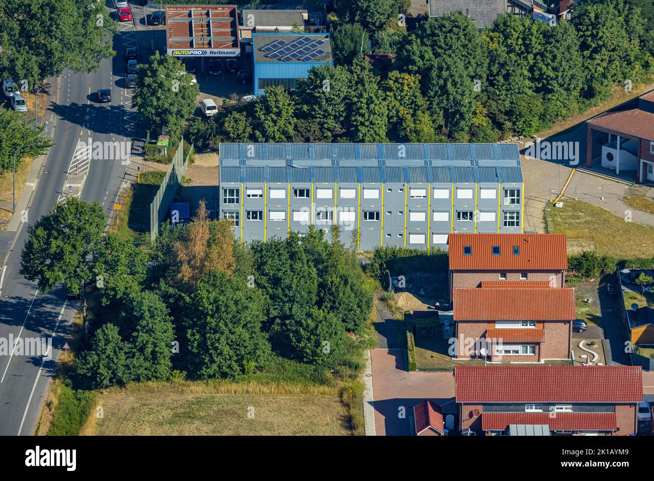 Fangstrasse hall next to arnold freymuth comprehensive school falkschule hires stock