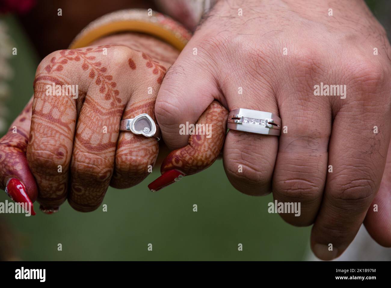 Mehendi Rituals Photo Traditional Kenyan Weddings Indian Asian Hindus Cultural heritage traditional ...