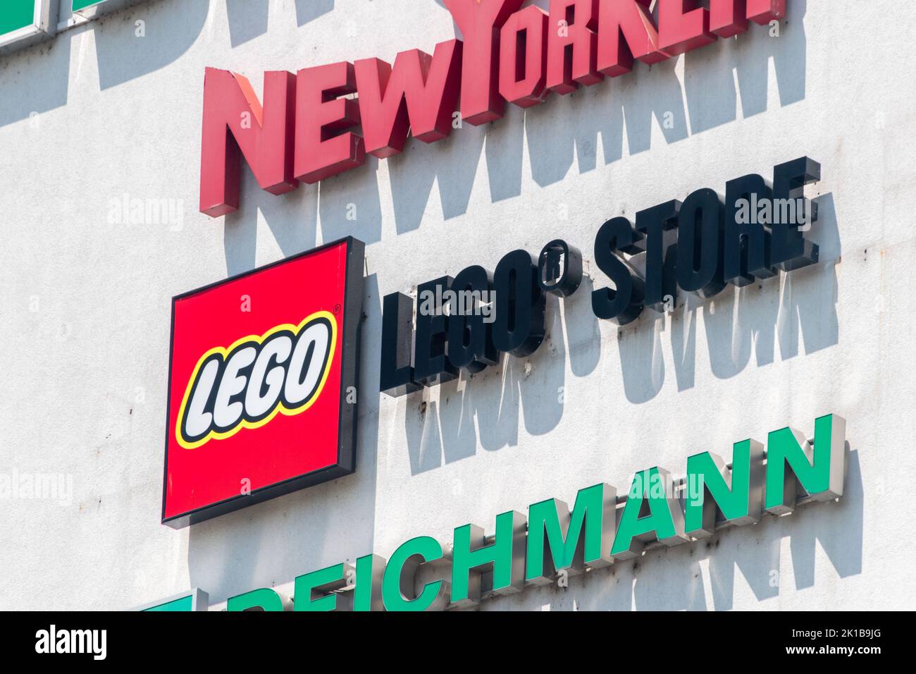 Lego store logo hi-res photography and images - Alamy