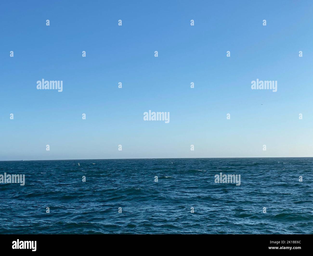 Beautiful view calm waves hi-res stock photography and images - Alamy