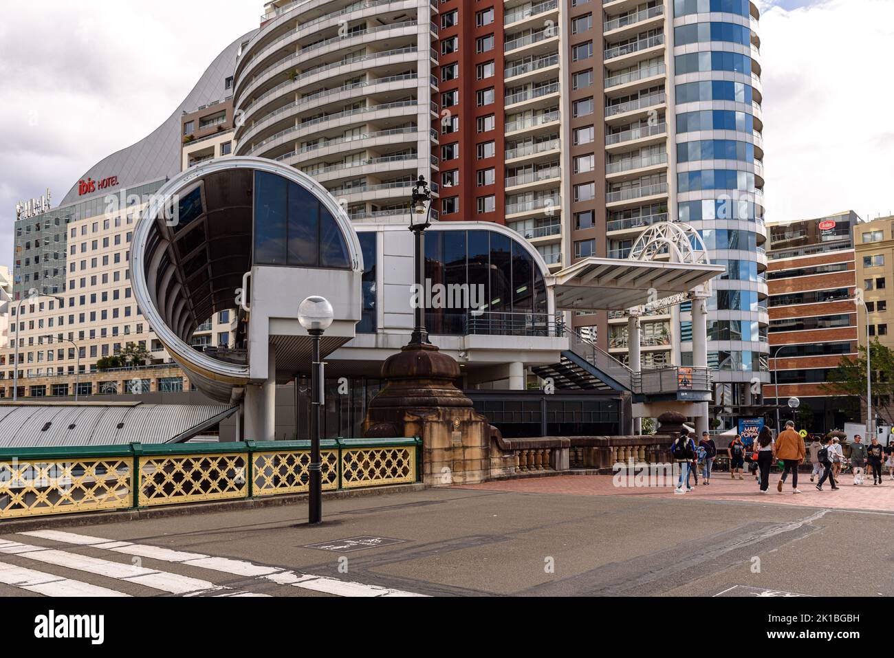 Monorail station sydney hires stock photography and images Alamy
