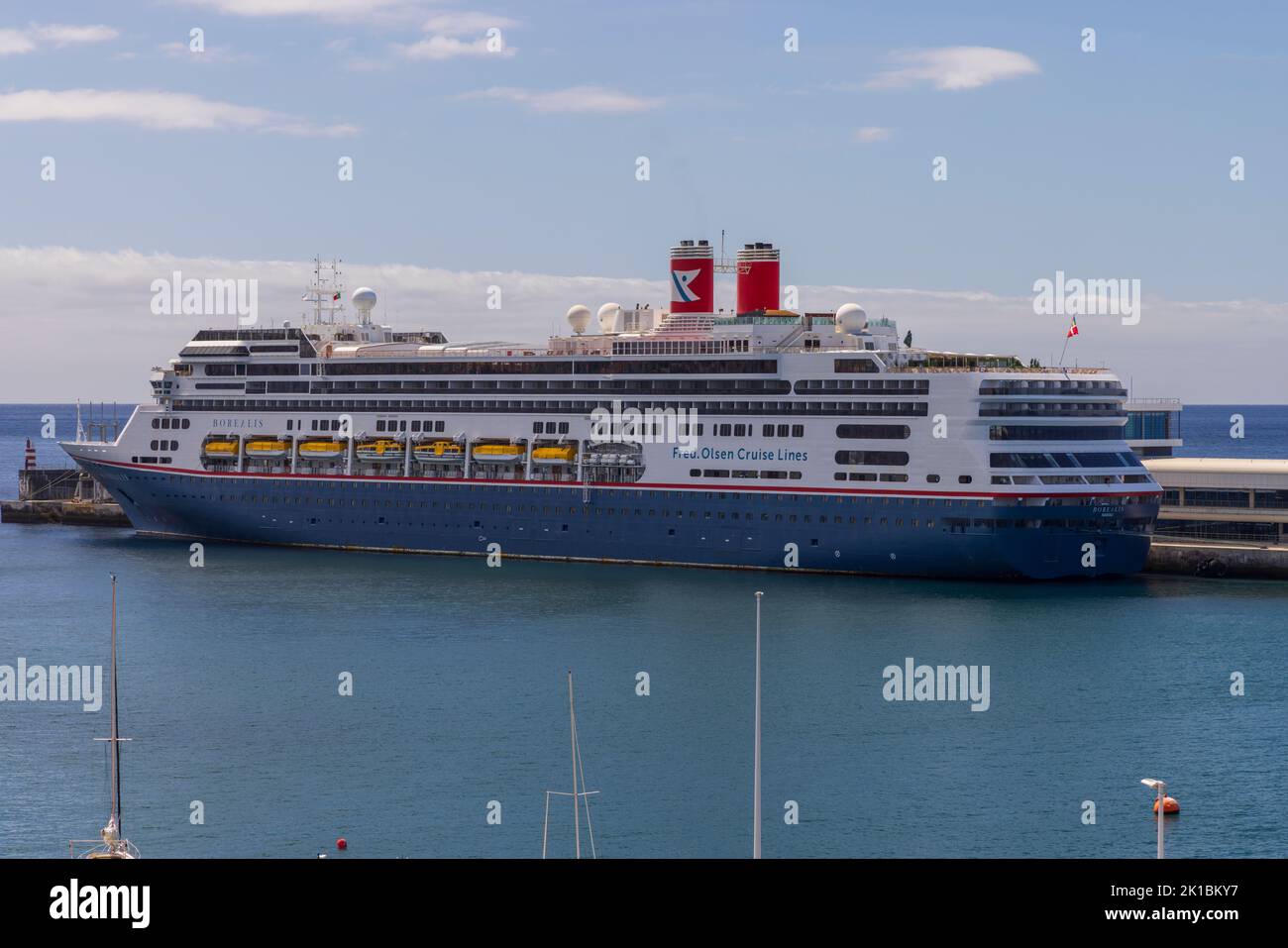 cruise ship tracker funchal