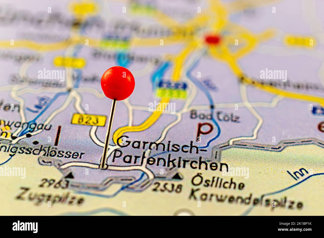 Close-up map of Garmisch-Partenkirchen with a red pin