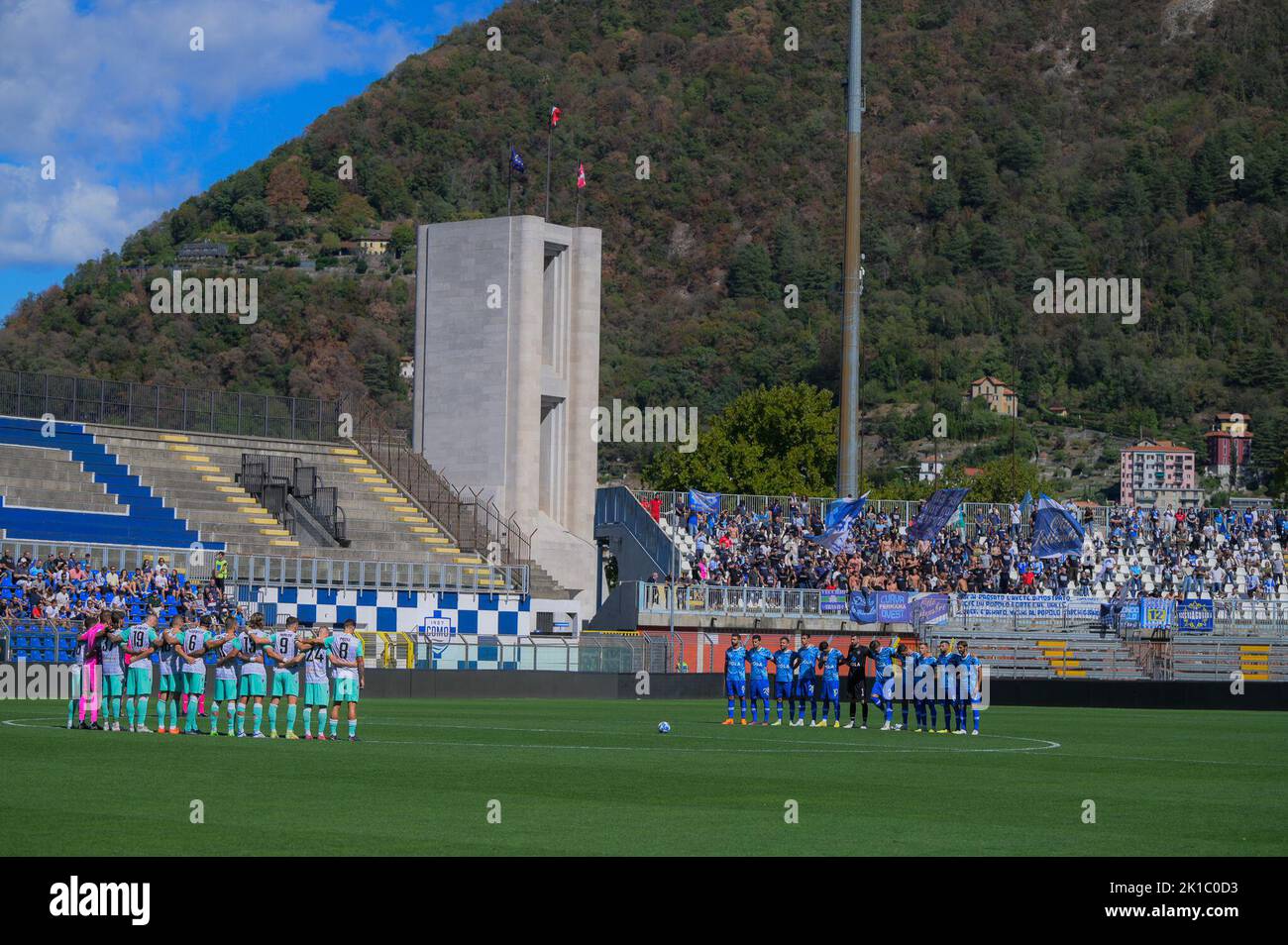 Como Spal enters the pitch during the Italian soccer Serie B match