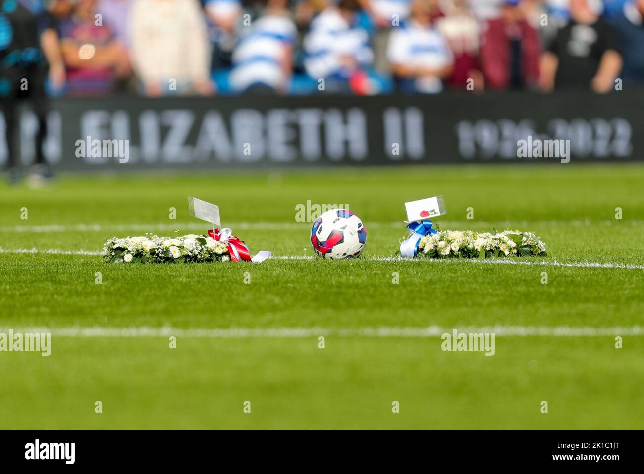 London, UK. 17th Sep, 2022. QPR FC lay wreaths in memory of the late Queen Elizabeth before the Sky Bet Championship match between Queens Park Rangers and Stoke City at the Loftus Road Stadium, London on Saturday 17th September 2022. (Credit: Ian Randall | MI News) Credit: MI News & Sport /Alamy Live News Stock Photo