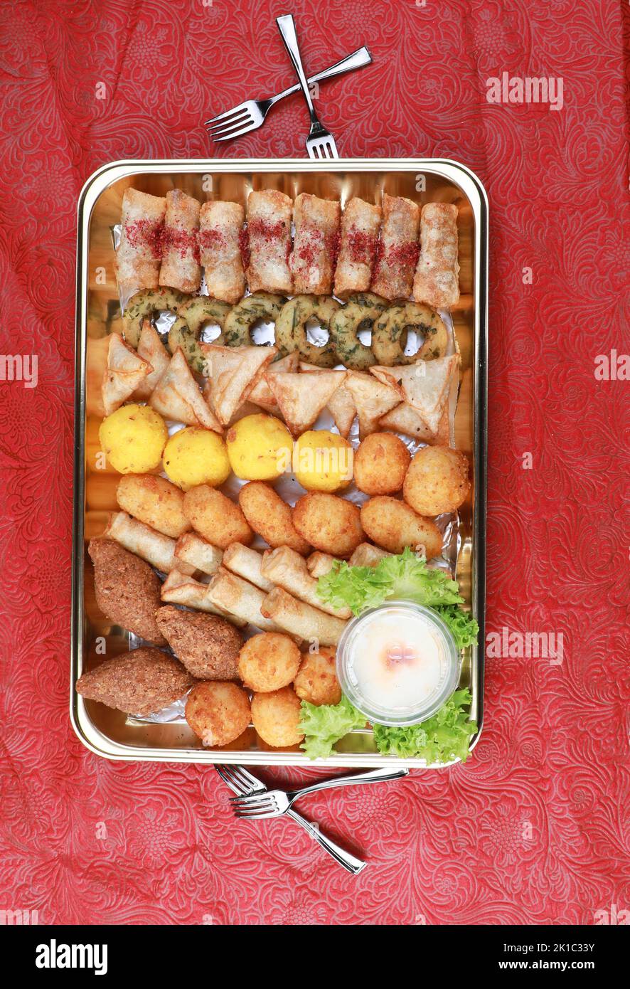 Middle Eastern Arabic Samosa Kibbeh Food Stock Photo Alamy