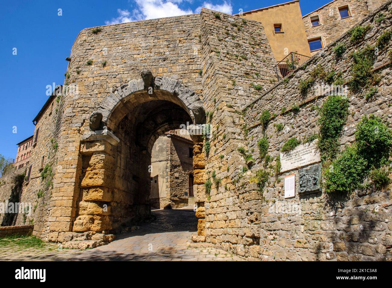 Historic city gate Porta all Arco, oldest preserved Etruscan city gate in Italy, Volterra, Tuscany, Italy Stock Photo