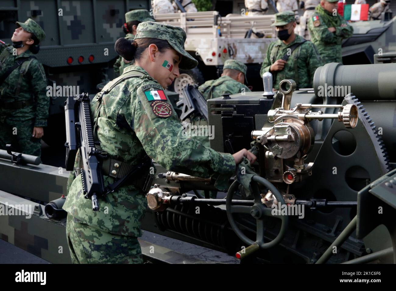 Mexico City, Mexico. 16th Sep, 2022. A woman of the Armed Forces prior to the military civic parade on the 212th anniversary of the cry of independence at the Zocalo in Mexico City, Mexico. Credit: ZUMA Press, Inc./Alamy Live News Stock Photo
