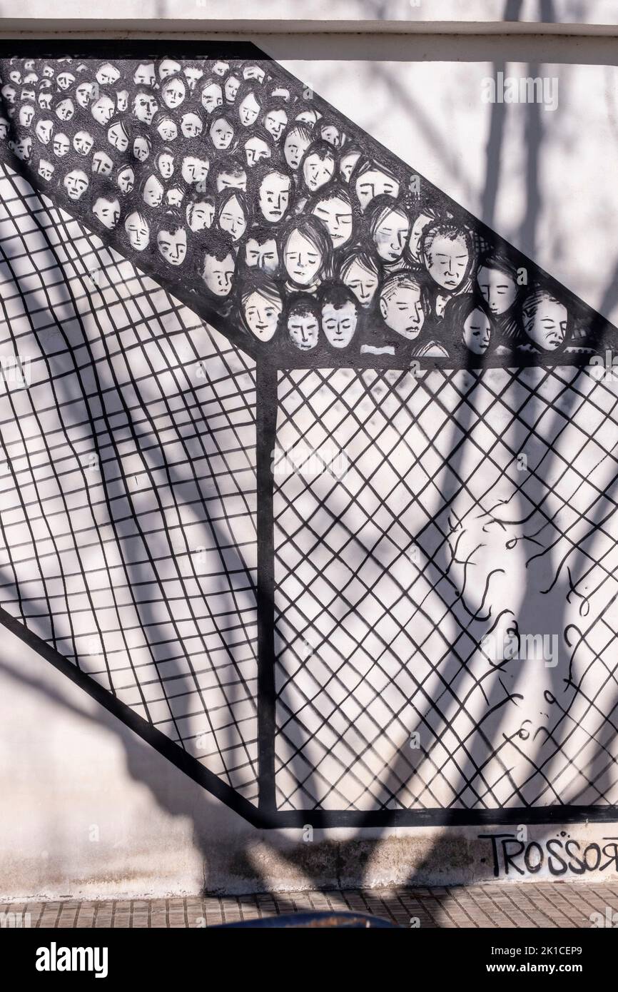 Graffiti street art cage hi-res stock photography and images - Alamy