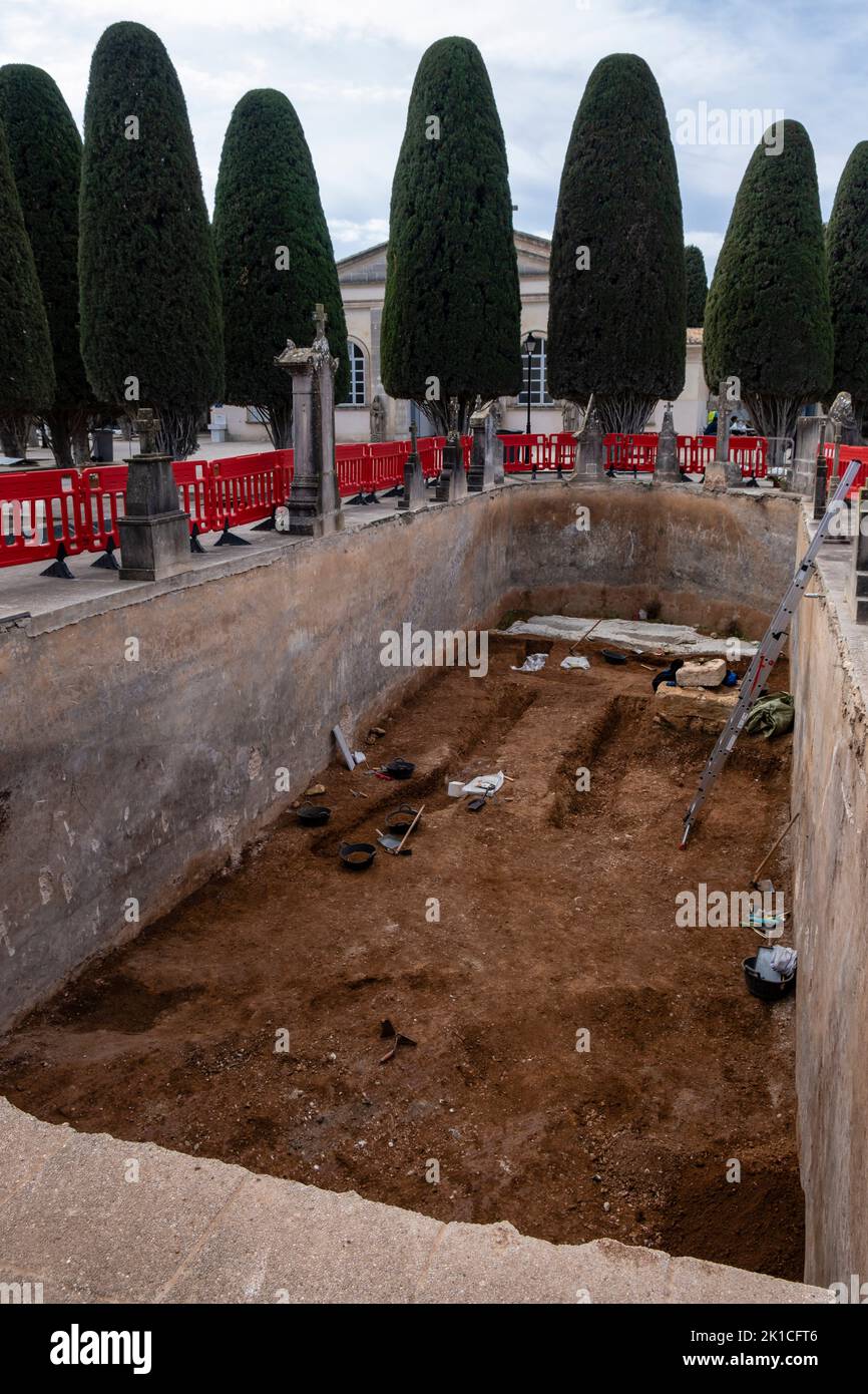 excavation to recover the historical memory of the Spanish Civil War, Manacor, municipal cemetery, Mallorca, Balearic Islands, Spain. Stock Photo