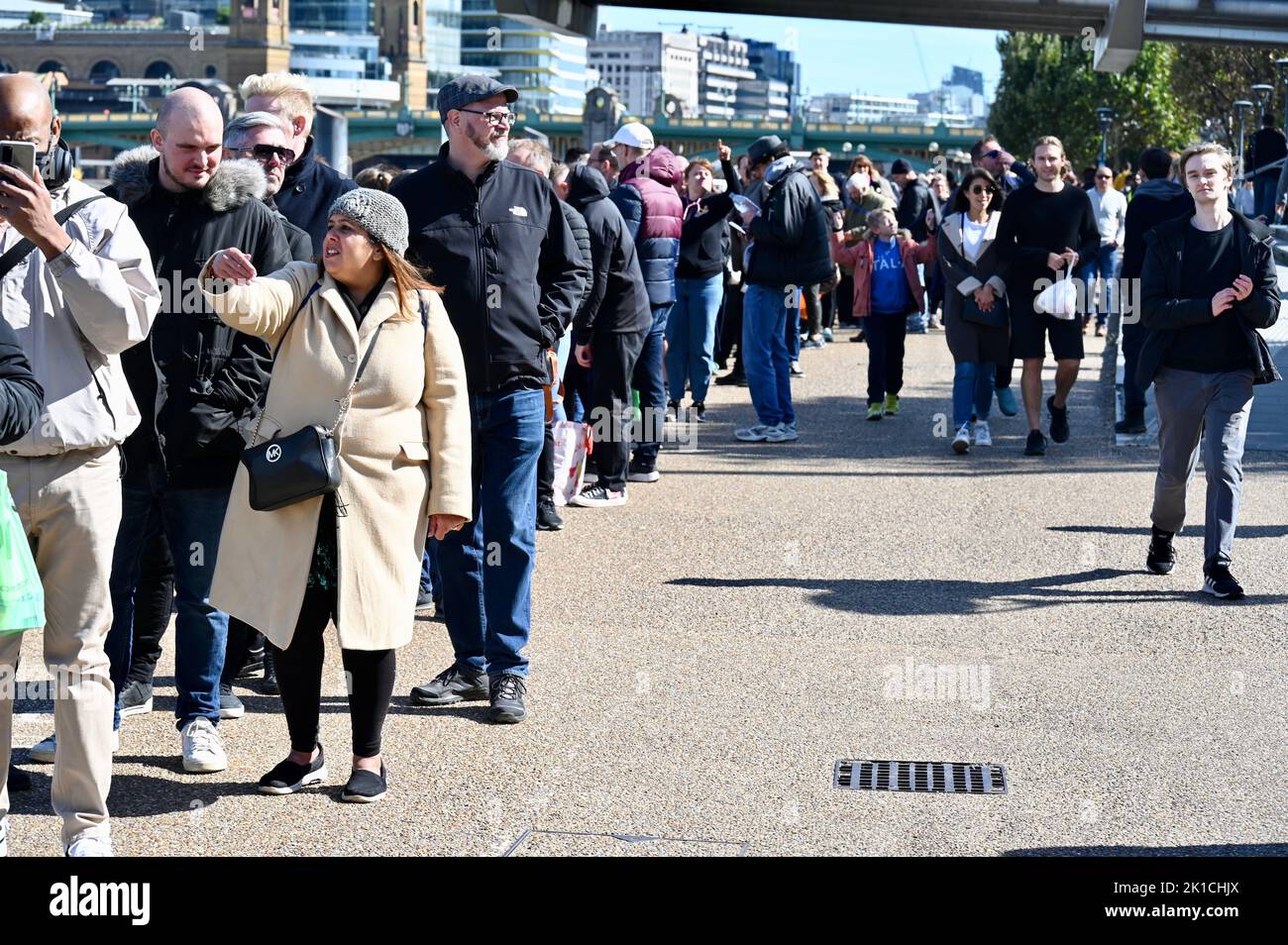 London, UK. Bankside. The queue for Queen Elizabeth II's Lying-in-State stretched from Southwark Park to Westminster Hall taking up to 14 hours to reach it's destination. Credit: michael melia/Alamy Live News Stock Photo