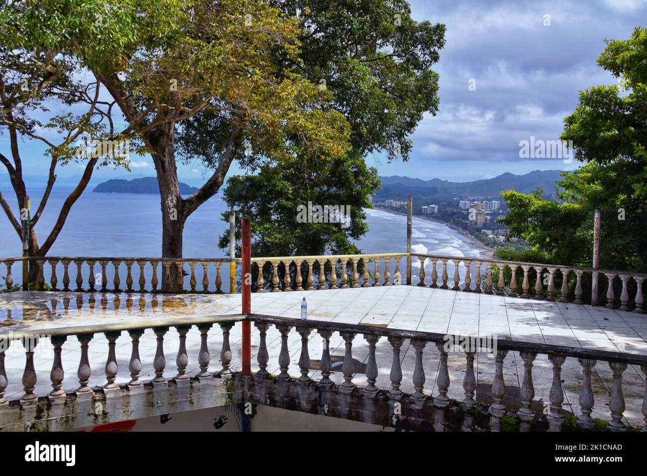 Jaco Beach Ocean City And Views Costa Rica From El Miro Ruins Mansion Declared Biological Corridor Summer 2022 Central America 2K1CNAD 