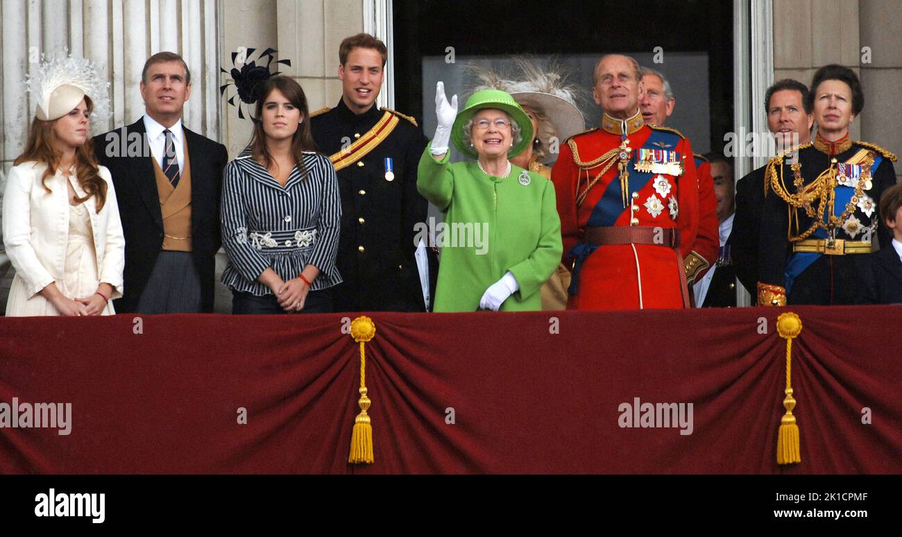 File photo 16/06/2007 of Queen Elizabeth II (centre) on the balcony of Buckingham Palace with other members of the Royal Family for the Trooping the Colour ceremony, (left to right) Princess Beatrice, the Duke Of York, Princess Eugenie, Prince William, The Queen, Camilla Duchess of Cornwall (behind), the Duke Of Edinburgh, the Prince of Wales (behind), Viscount Linley, The Princess Royal. Stock Photo